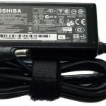 TOSHIBA 19V3.42A 5.5*2.5 65W