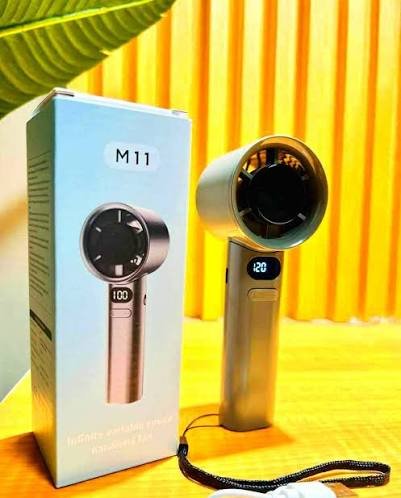 مروحة تيربو محمولة m11 عالية السرعة بشاشة رقمية لتنظيف وتبريد الأجهزة